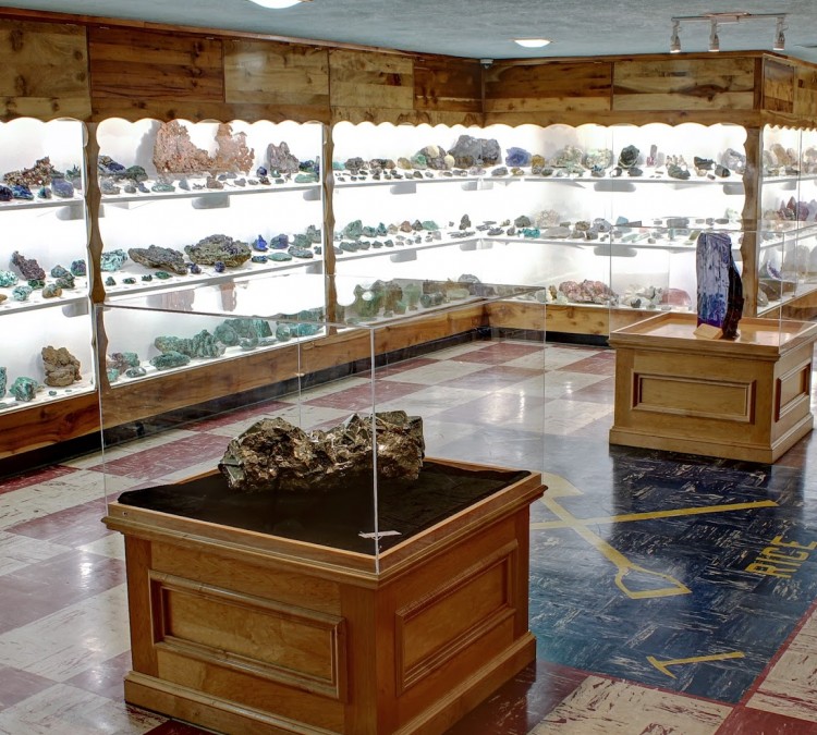 rice-northwest-museum-of-rocks-minerals-photo